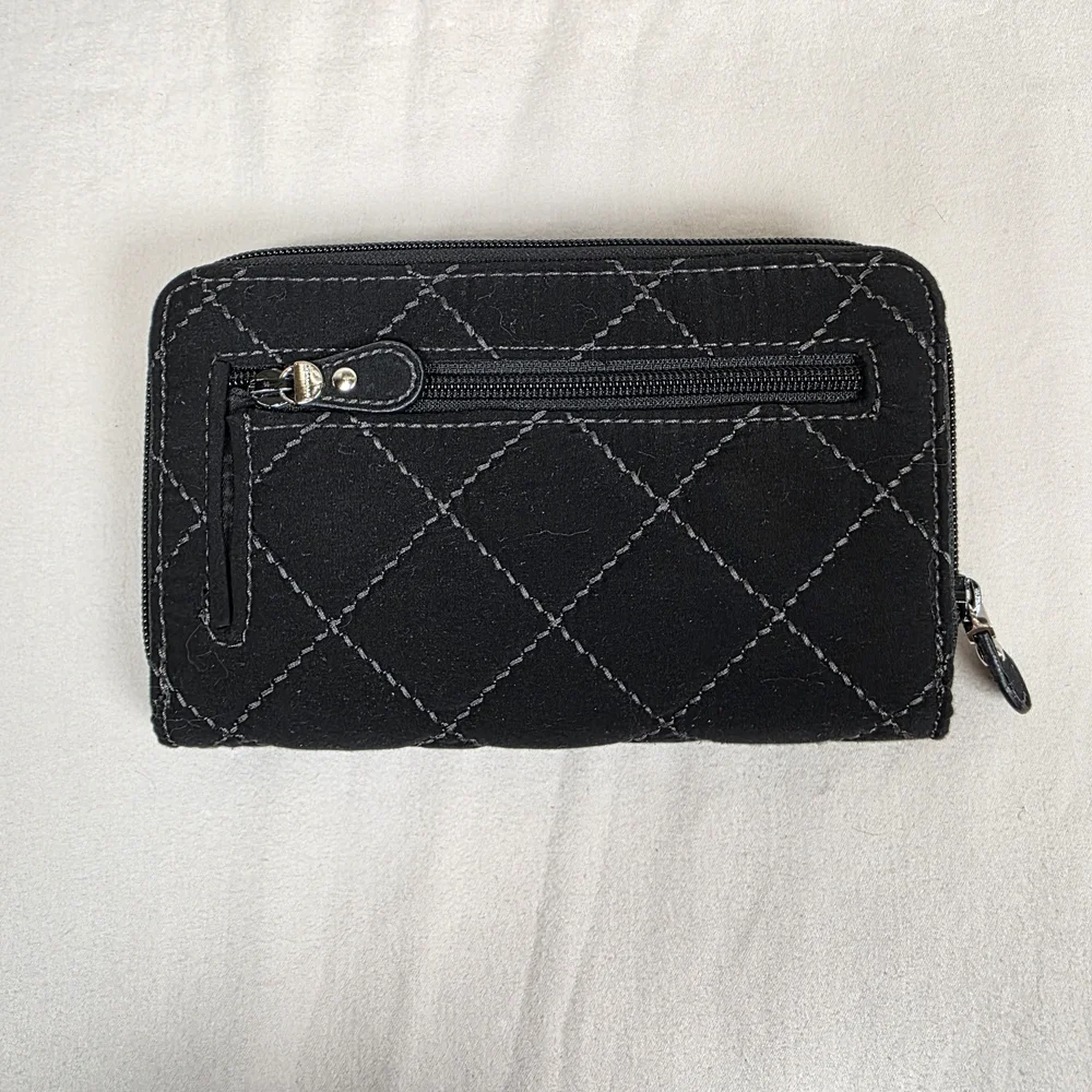 Vera Bradley Black Quilted Turn Lock Wallet Organizer - Picture 2 of 10